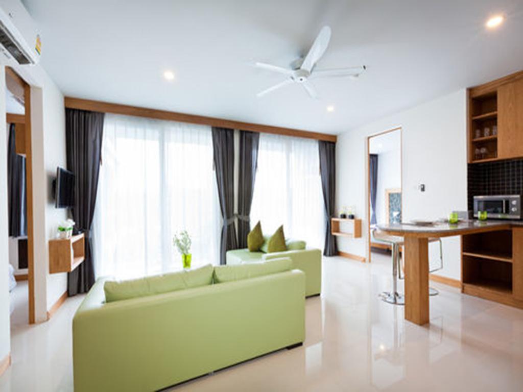 Grand Nai Harn Suites Rawai Экстерьер фото