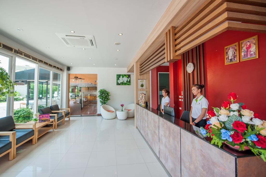 Grand Nai Harn Suites Rawai Экстерьер фото