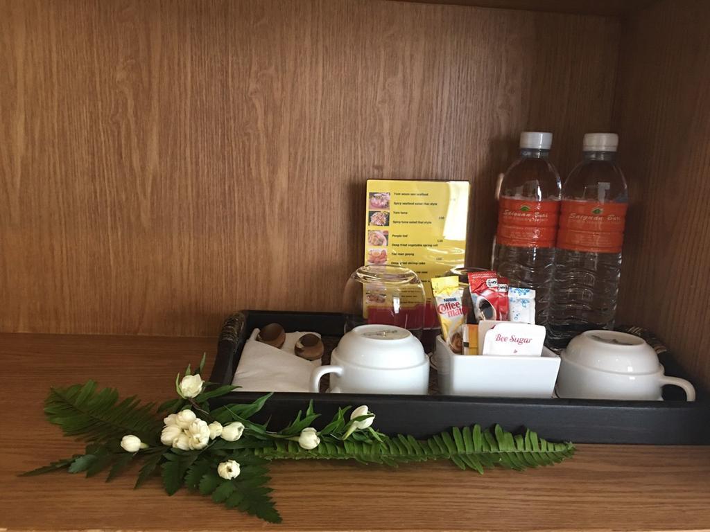 Grand Nai Harn Suites Rawai Экстерьер фото
