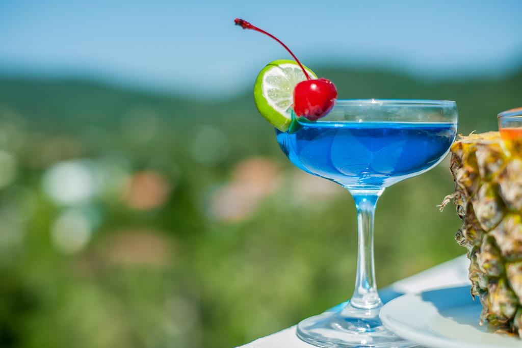 Grand Nai Harn Suites Rawai Экстерьер фото